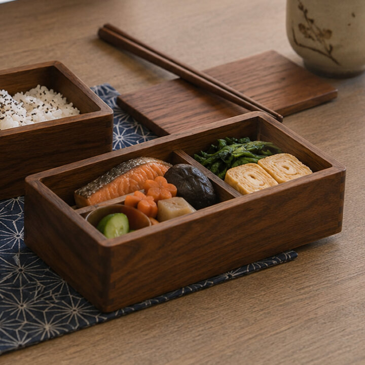 Camphor Wood Bento Box