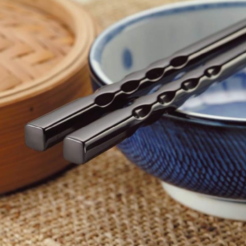 Black Chopsticks