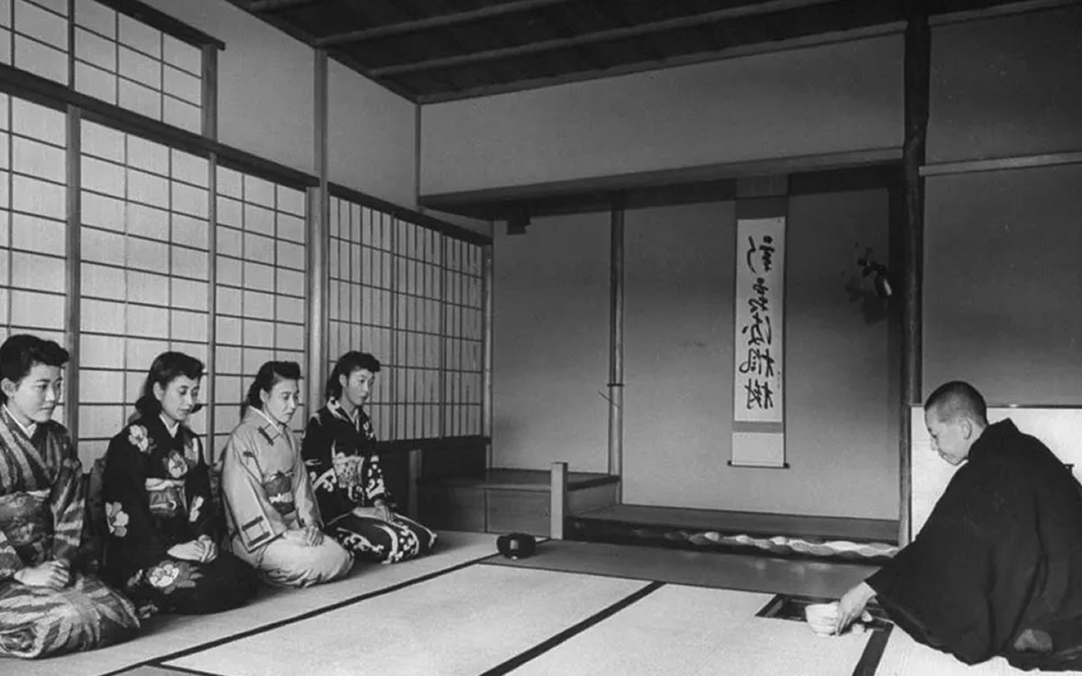 Japanese Tea Ceremony Etiquette