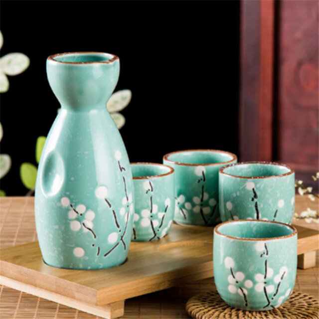 Traditional Green Sake Set
