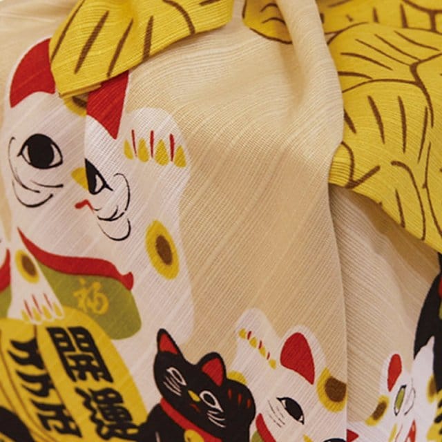 Japanese Beckoning Cat Furoshiki Example
