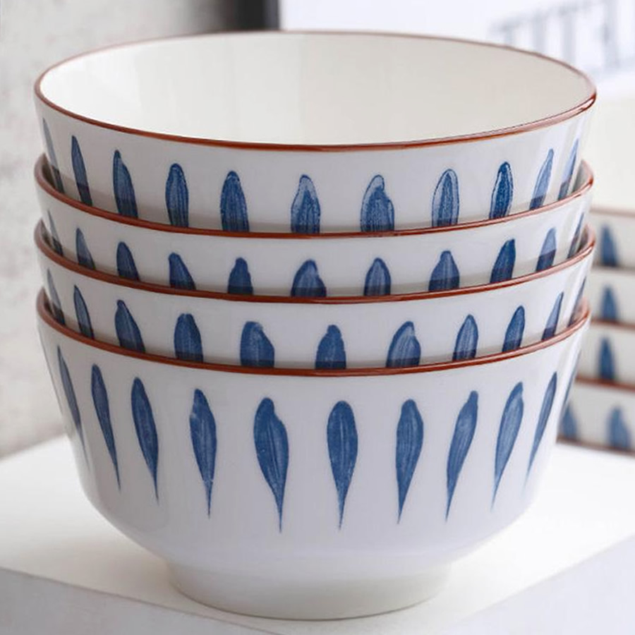 Ceramic Donburi Bowl Set Close Up
