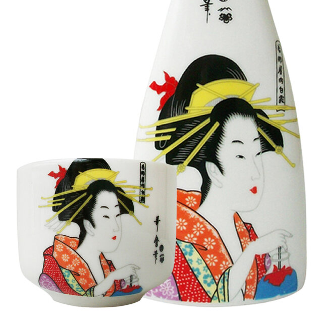 Japanese Geisha Sake Set Detailed