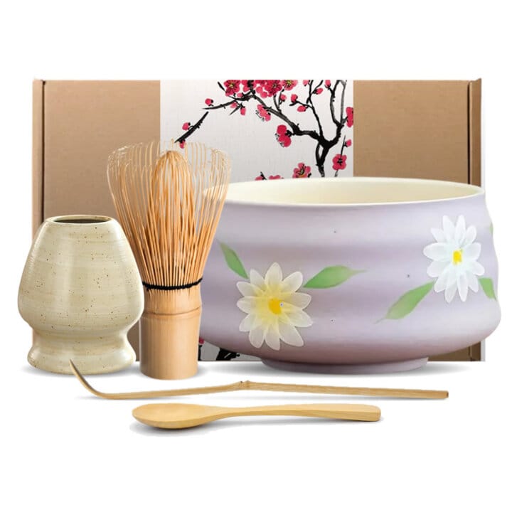 Hand Painted Haru No Hana Matcha Set Hand Painted Haru No Hana Matcha Set