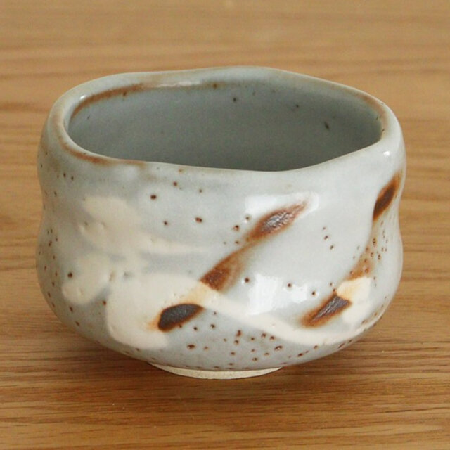 Shuzan Nezumi Shino Small Matcha Bowl Shuzan Nezumi Shino Small Matcha Bowl