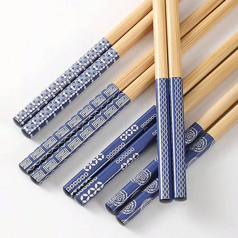 Kimono Bamboo Chopsticks Close Up