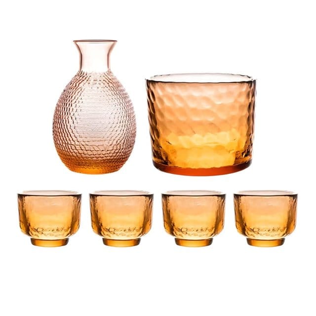 Traditional Kohaku Sake Set