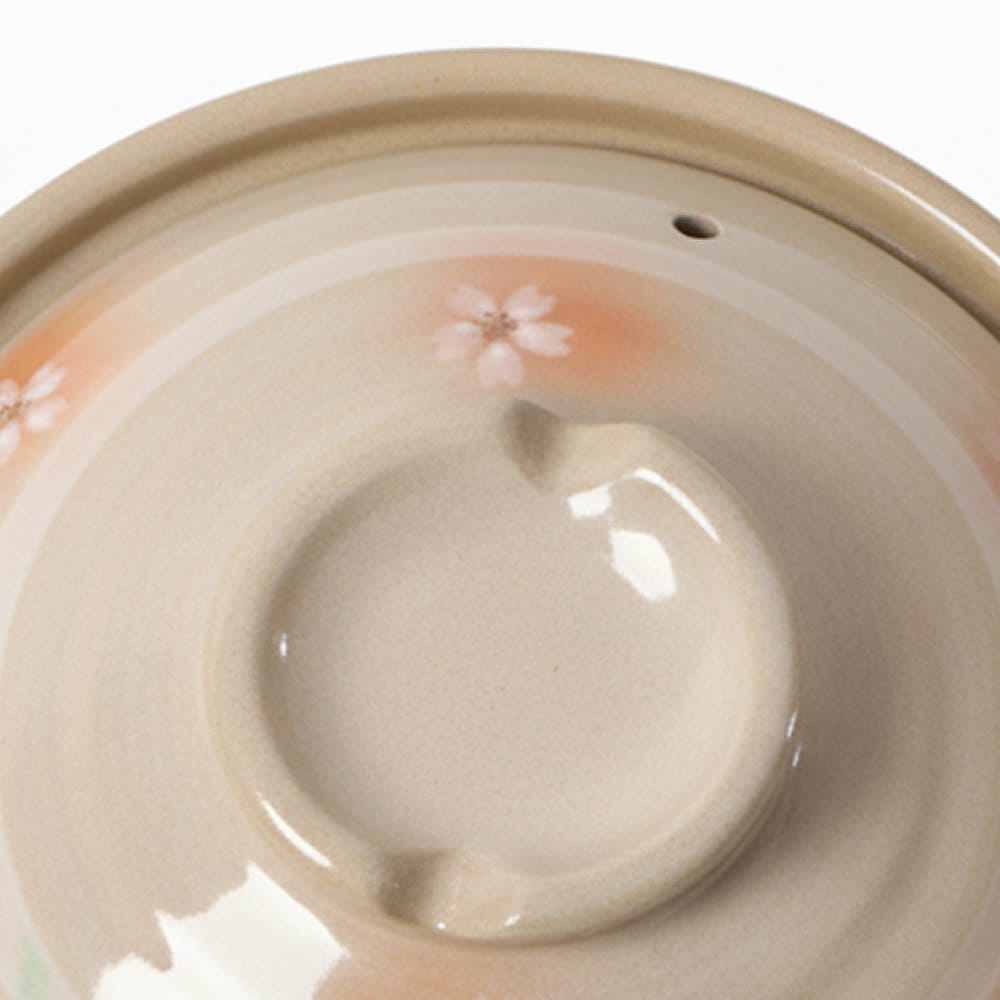 Sakura Hana Clay Pot Donabe Close