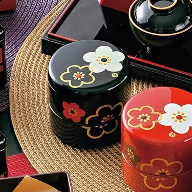 Black Sakura Lunch Box Set Design