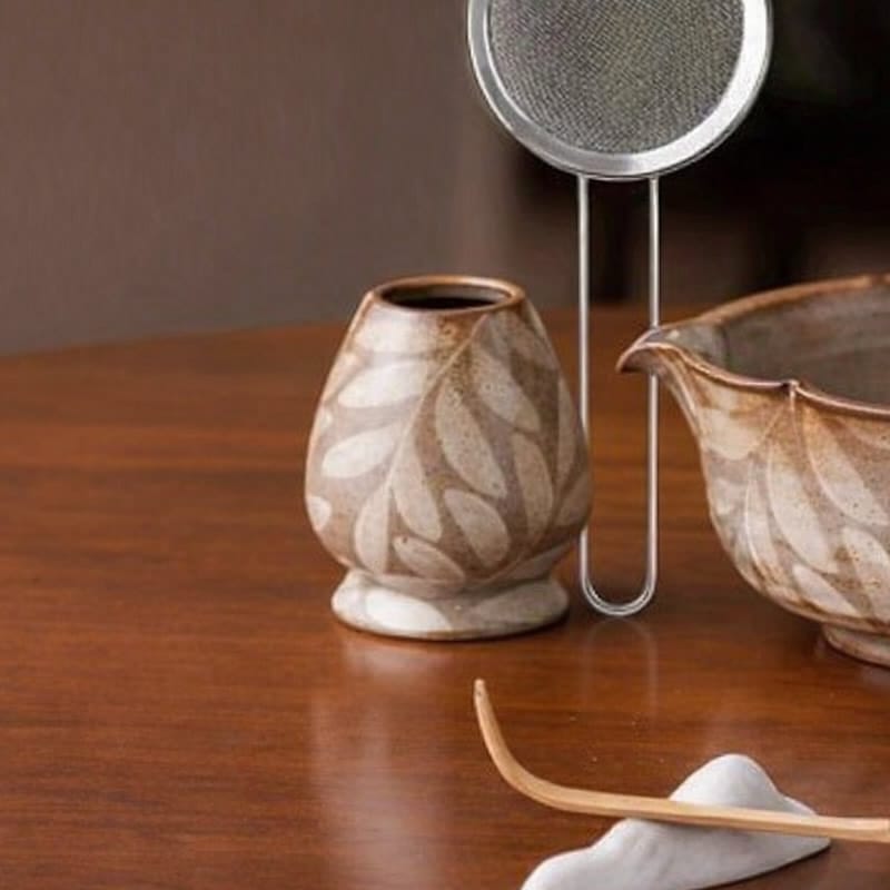 Chairo Koyo Leaf Matcha Whisk Holder