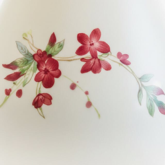 Floral Matcha Whisk & Holder Set