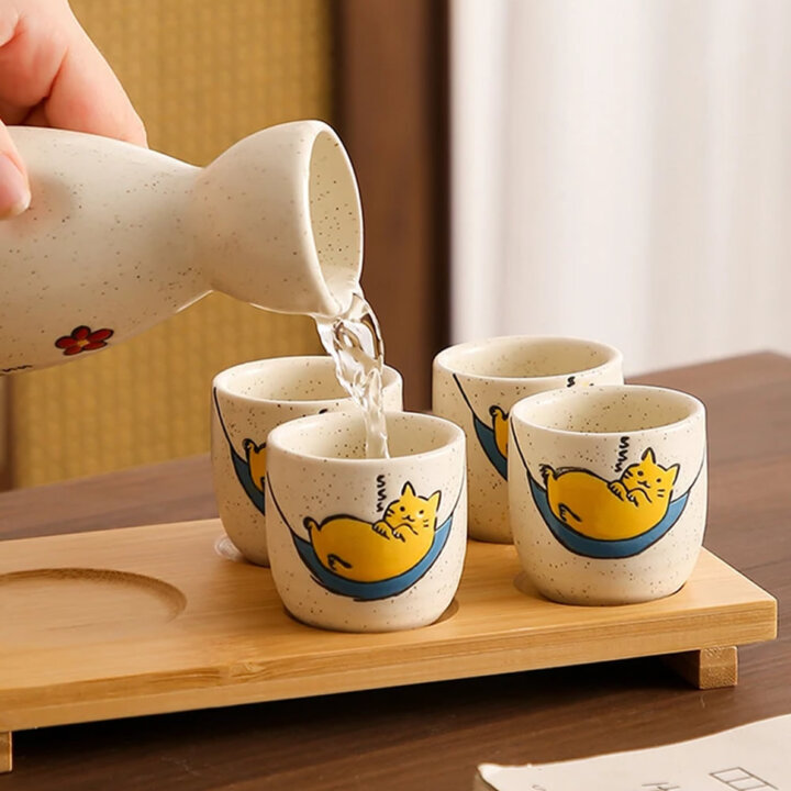 Cute Sleepy Neko Sake Sets