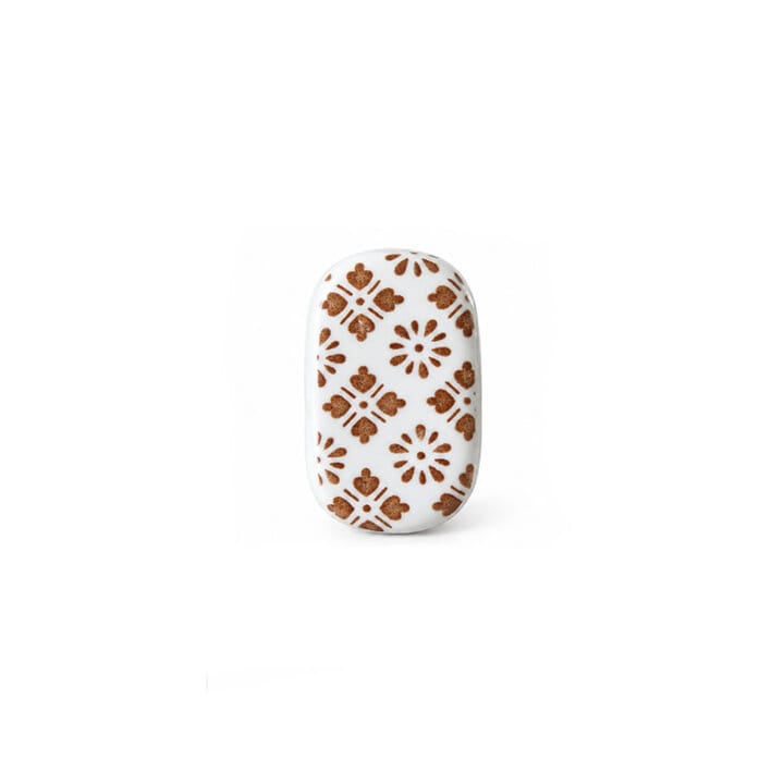 Brown Kiku Chopstick Rest