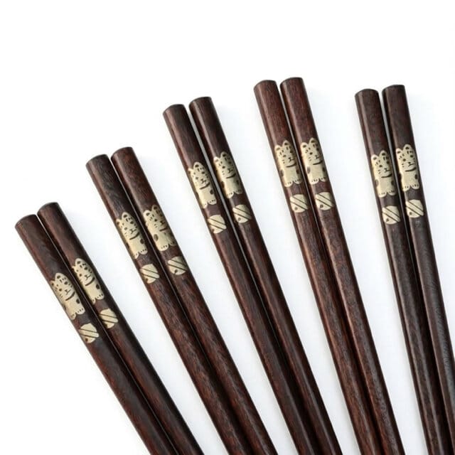 Golden Neko Wooden Chopsticks Golden Neko Wooden Chopsticks